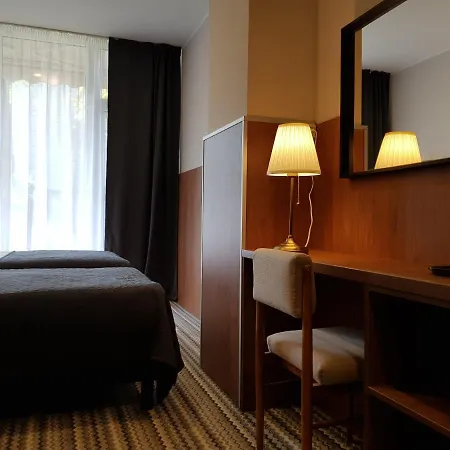 Neris Terraces 3*
