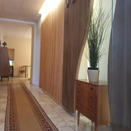 לינה וארוחת בוקר Neris Terraces וילנה