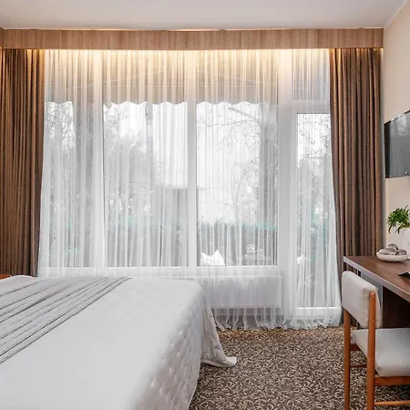 Neris Terraces 3*