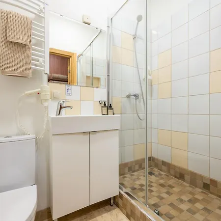 Neris Terraces Couette-café