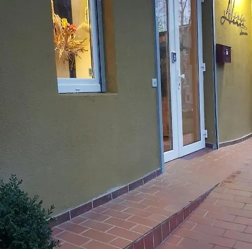 Neris Terraces Bed & Breakfast