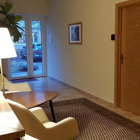 Neris Terraces Bed & Breakfast *